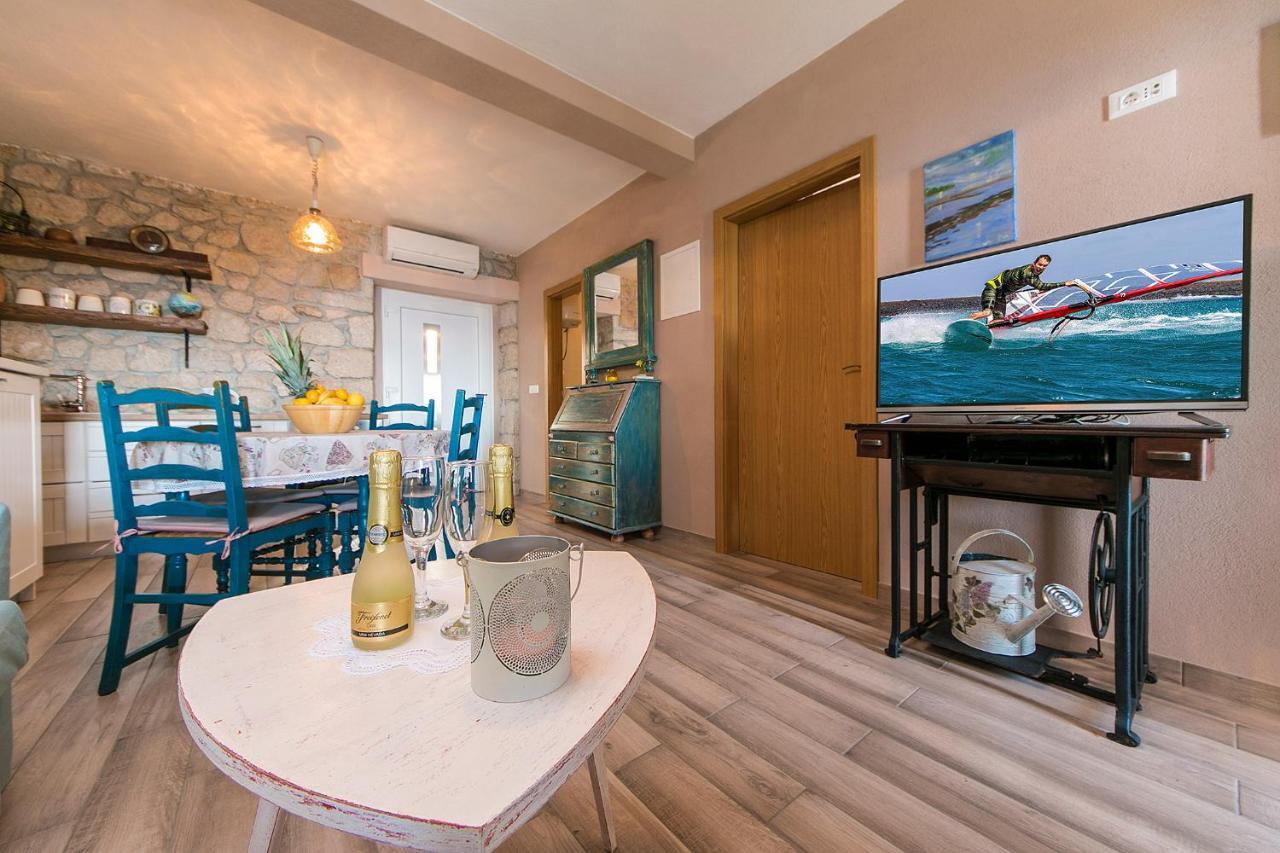 Appartement Mala Cele à Podgora Extérieur photo
